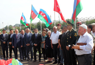 44 günlük Vətən Müharibəsi şəhidi Mirzəyev Şirzad Mirzə oğlunun doğum günü ilə bağlı anım mərasimi keçirilib.