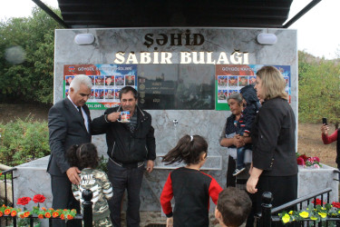 Vətən müharibəsi şəhidi Sabir Yusubovun xatirəsinə inşa olunan ehsan bulağının açılış mərasimi keçirilib