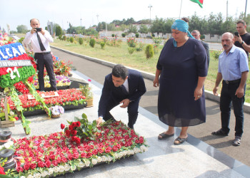 Bu gün Vətən Müharibəsi şəhidi Bayramov Elcan Qoşqar oğlunun doğum günü ilə bağlı anım mərasimi keçirilib