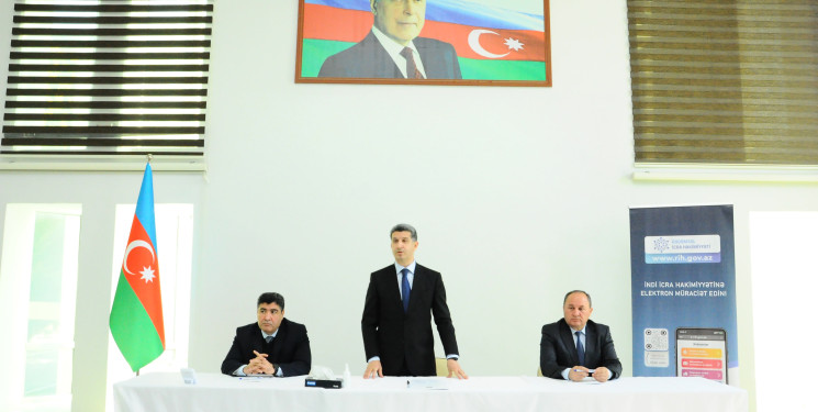 Şəhər sakinləri ilə səyyar görüş təşkil olunub