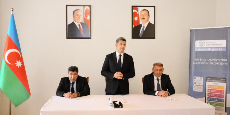 Qızılqaya qəsəbəsində səyyar qəbul keçirilib