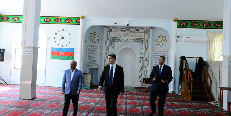 Şəhər məscidində aparılacaq təmirlə tanışlıq