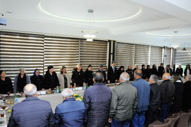 Şəhid ailələri ilə görüş keçirilib