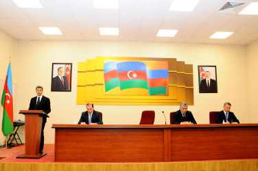 Sahibkar və fermerləri maraqlandıran məsələlər müzakirə edilib